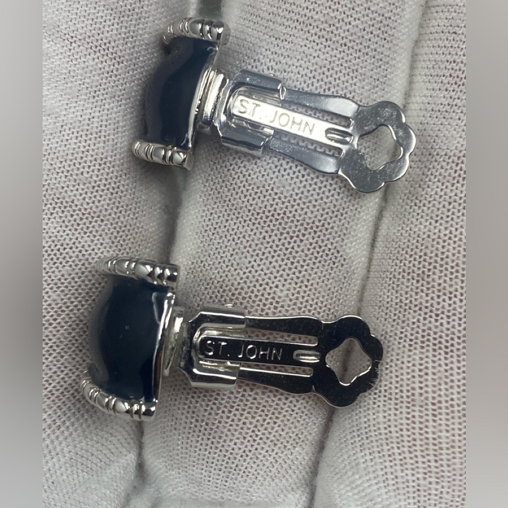 St. John Vintage Black Half Hoop Silver  Clip On Earrings - Picture 12 of 15